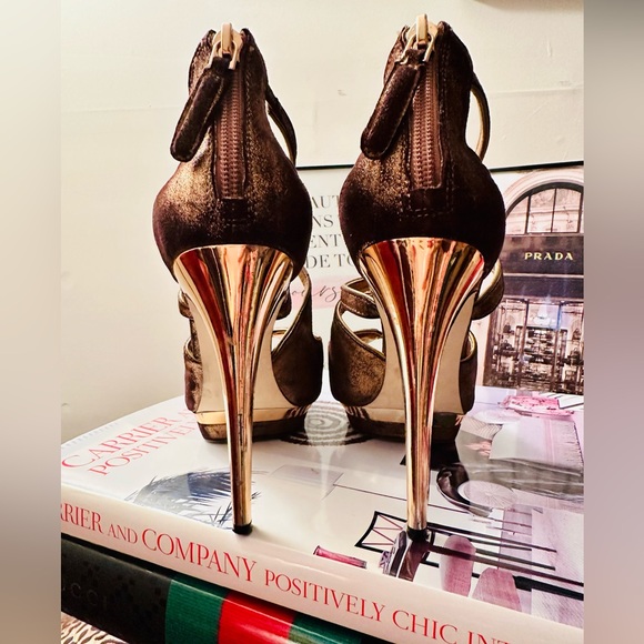 BCBGMAXAZRIA Bronze Platform Strappy Zip Back Peep-Toe Pumps, Size 7 1/2 - Picture 6 of 10